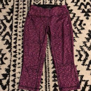 Tek Gear carpi workout pants